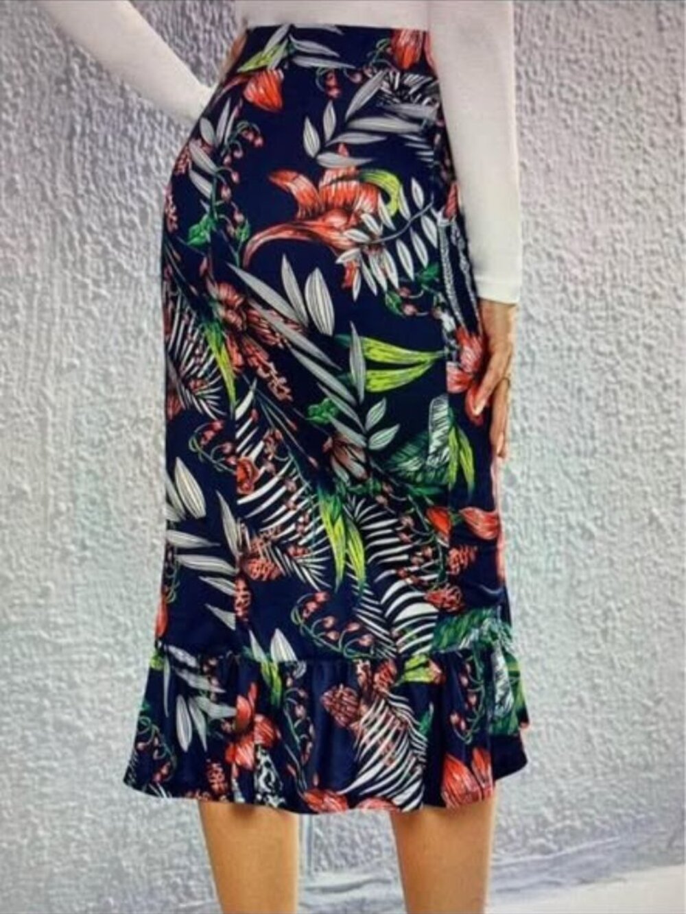 Ladies XL Tulip cut skirt 10.00